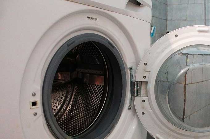 Samsung çamaşır makinesi çalışırken duruyor